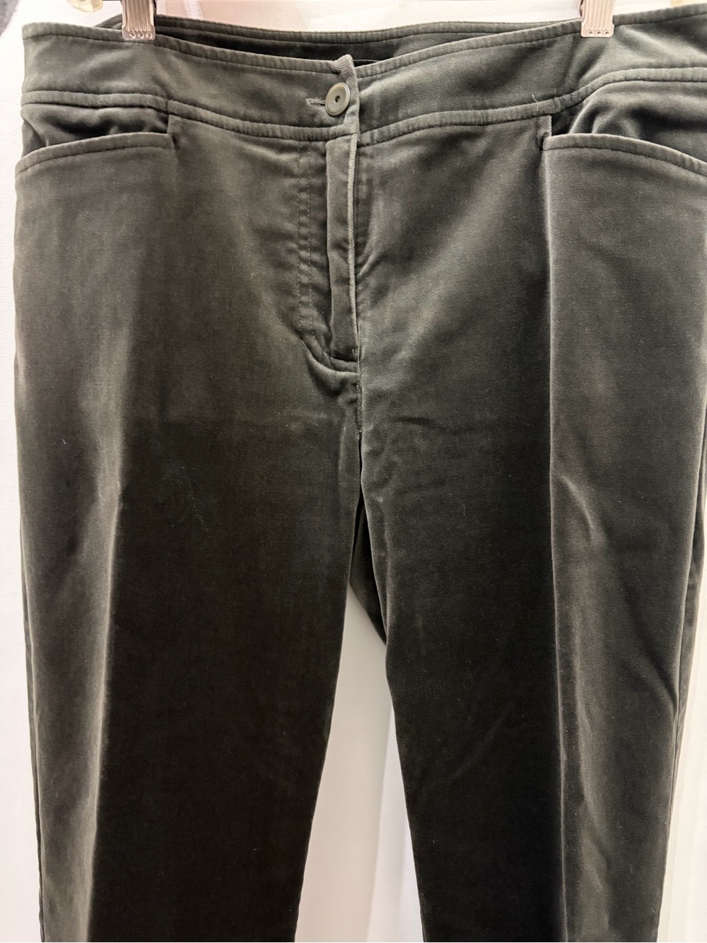 Eileen Fisher Dark Olive Velvet Straight-Leg Trousers - Size XS - Picture 4 of 6